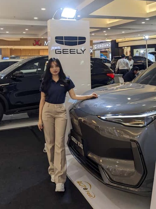 Suci - Sales Consultant